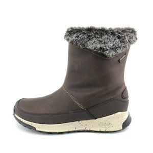 chaco winter boots
